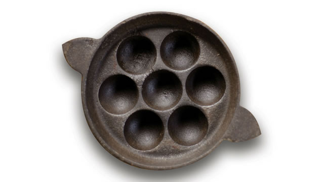 Cast Iron Paniyaram Pan - Flat Bottom - AlterLyfe